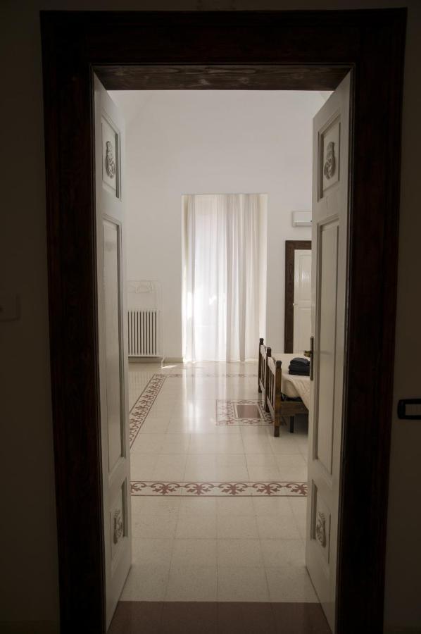 Palazzo Italia Apartments Bari Extérieur photo