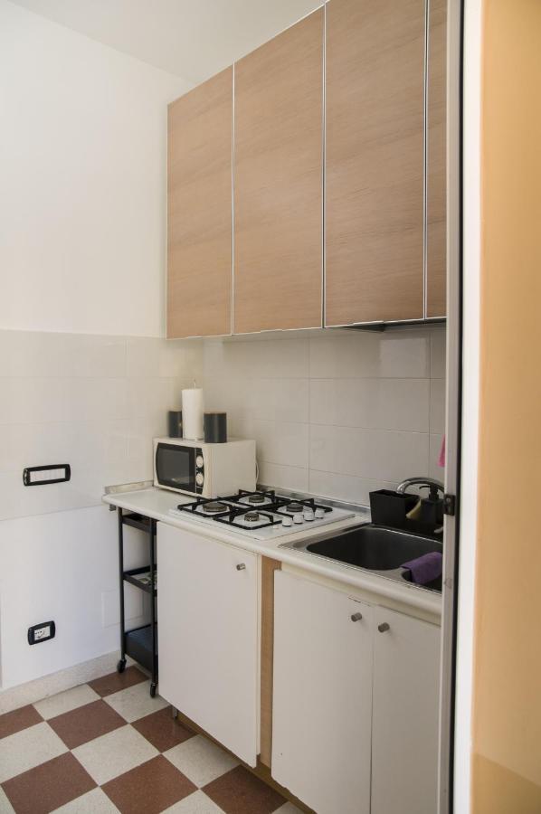 Palazzo Italia Apartments Bari Extérieur photo