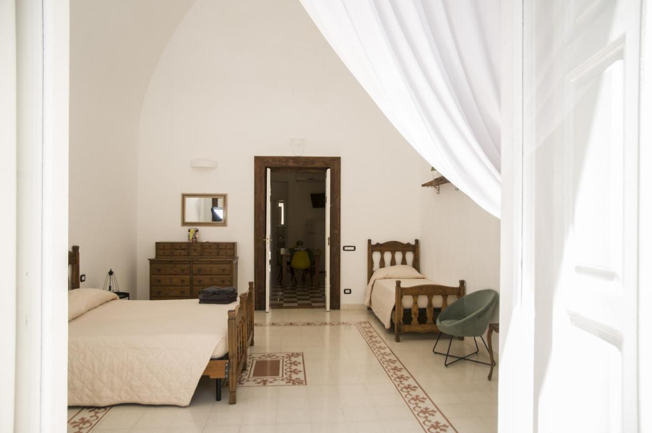 Palazzo Italia Apartments Bari Extérieur photo