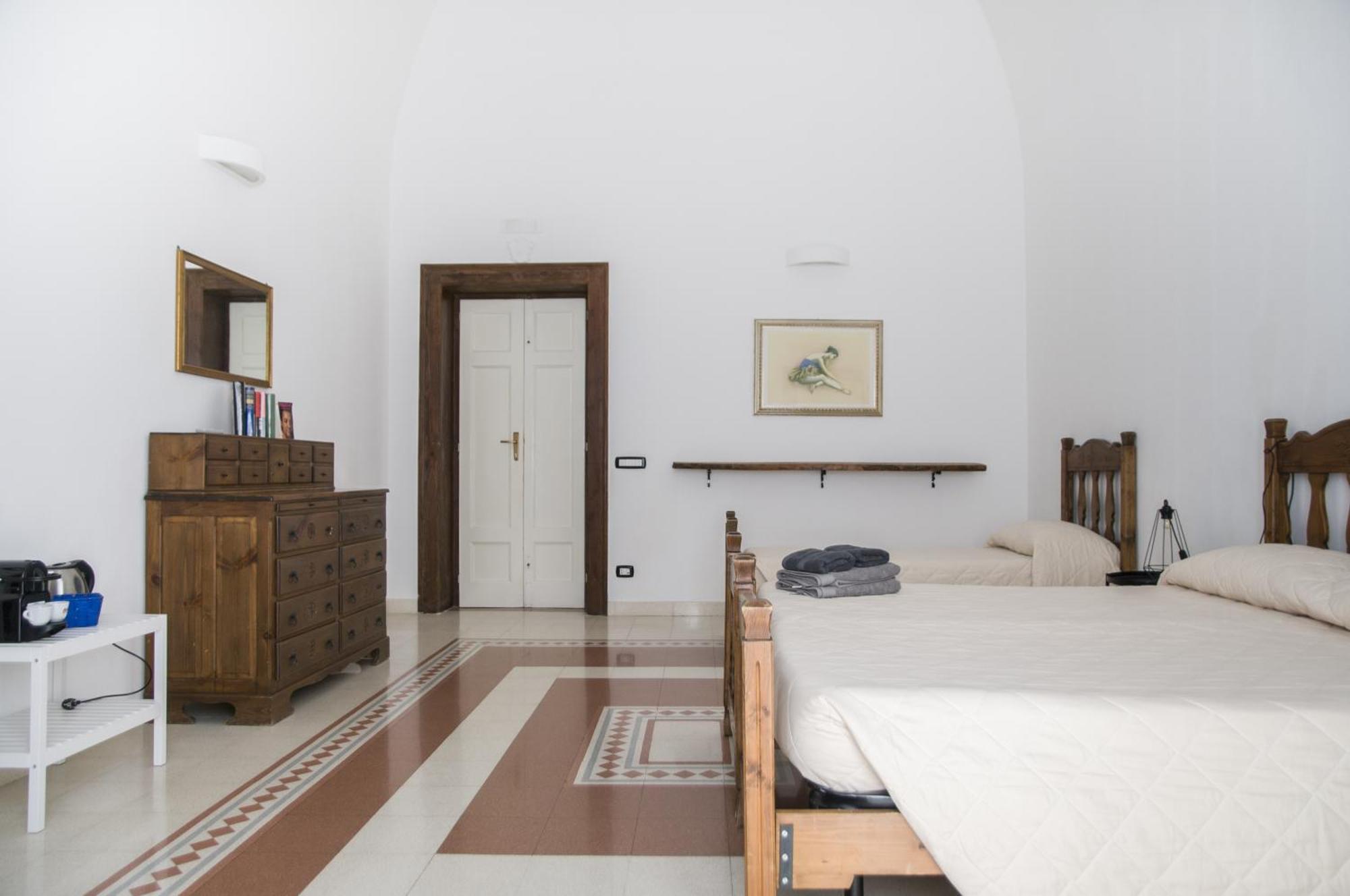 Palazzo Italia Apartments Bari Extérieur photo