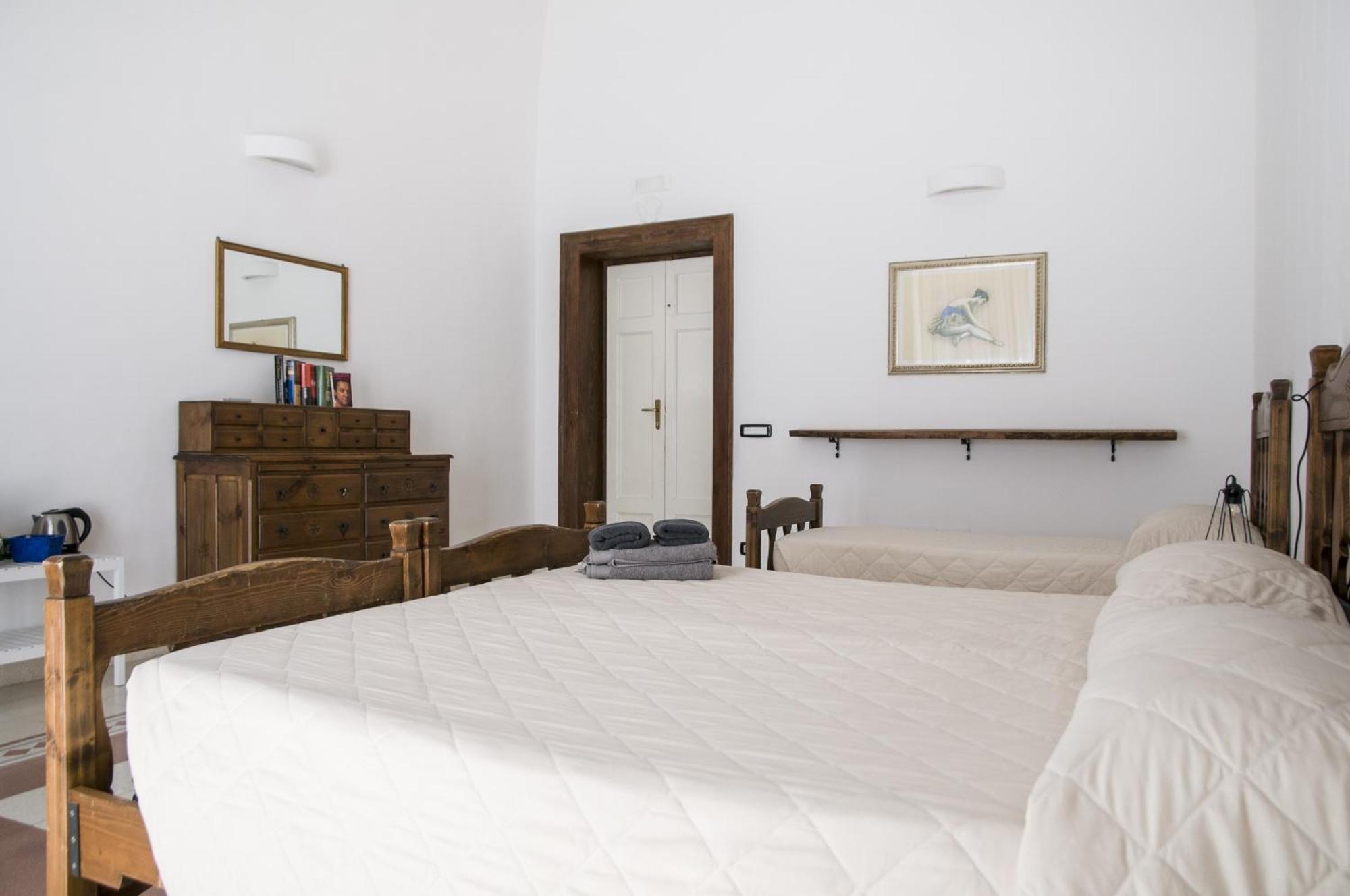Palazzo Italia Apartments Bari Extérieur photo